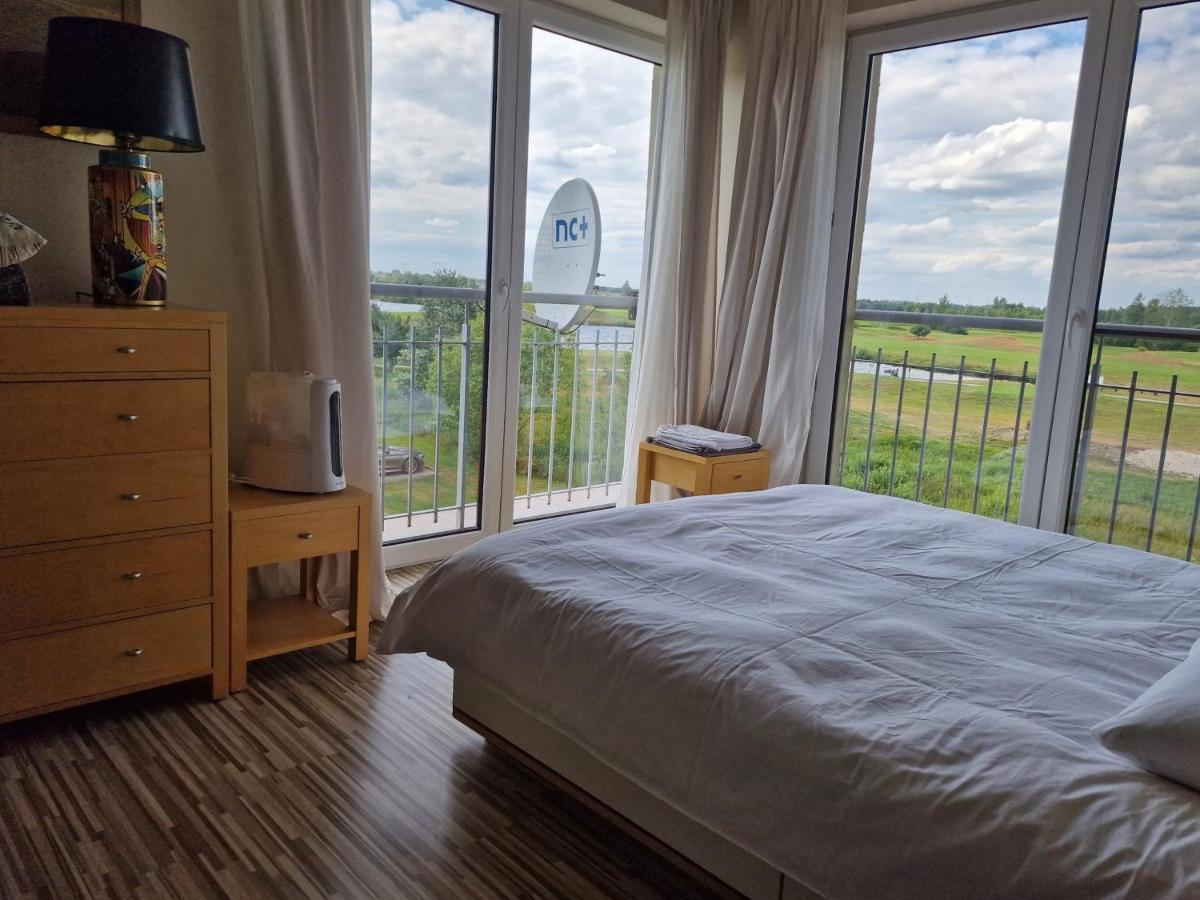 ApartGolf Sobienie Królewskie Sobienie Szlacheckie Exterior foto