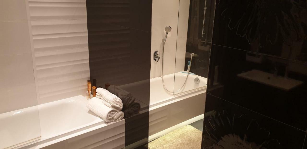 ApartGolf Sobienie Królewskie Sobienie Szlacheckie Exterior foto